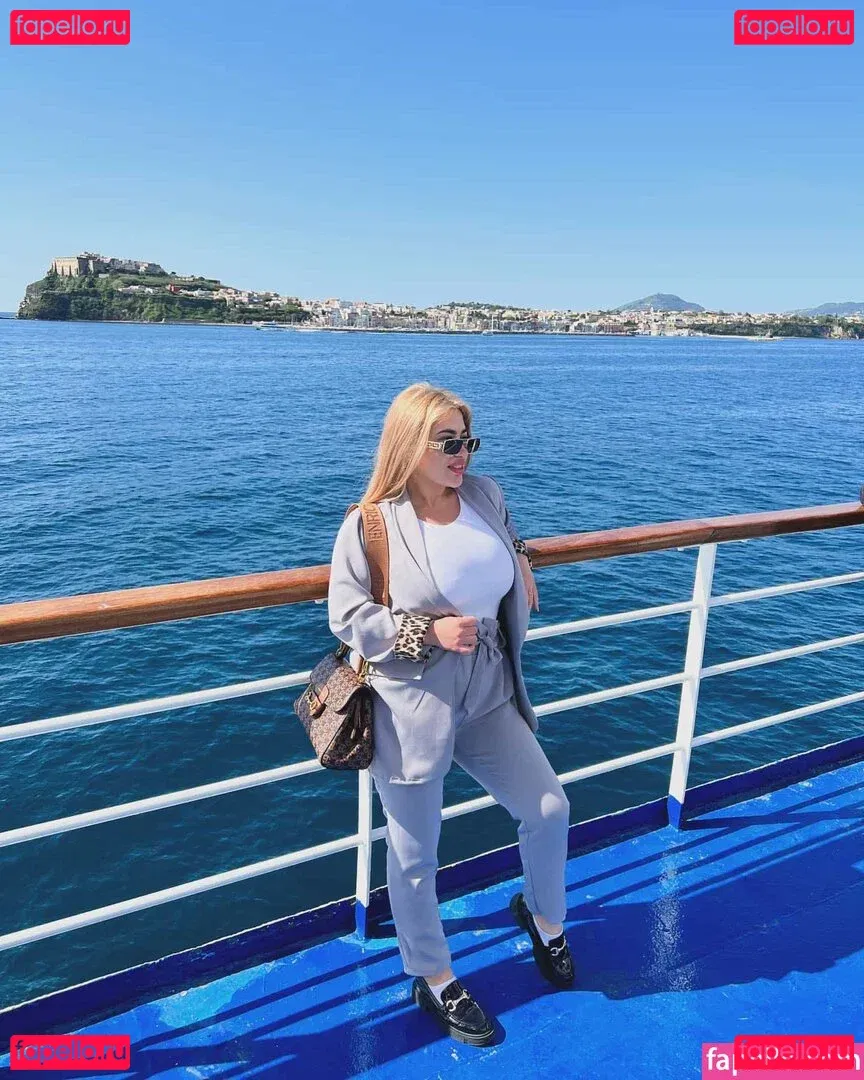 blondiiie_rose Onlyfans Photo Gallery 