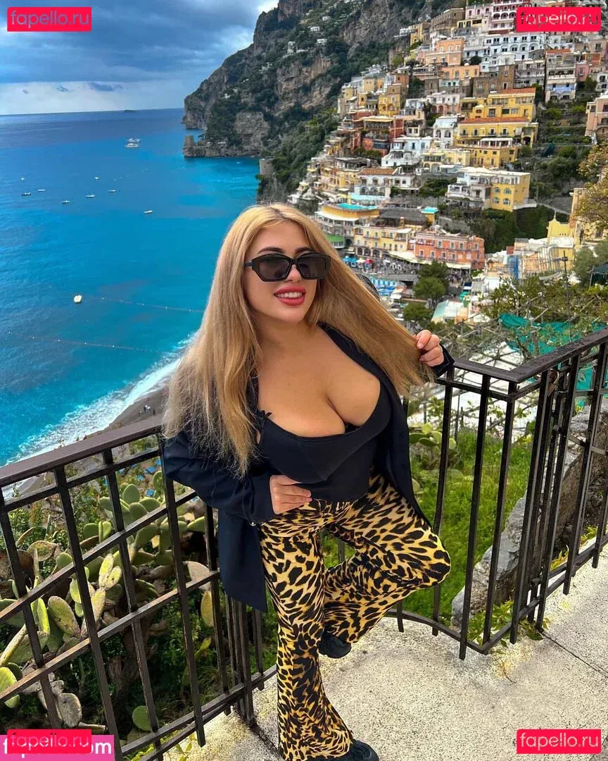 blondiiie_rose Onlyfans Photo Gallery 