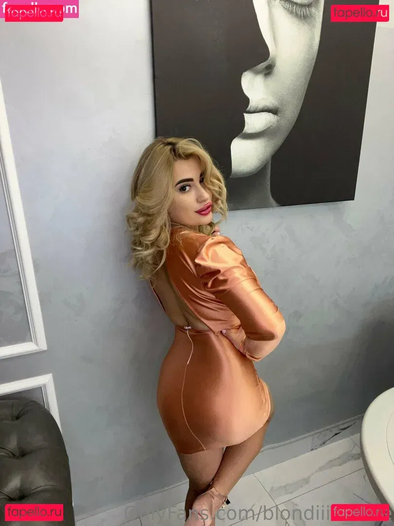 blondiiie_rose Onlyfans Photo Gallery 