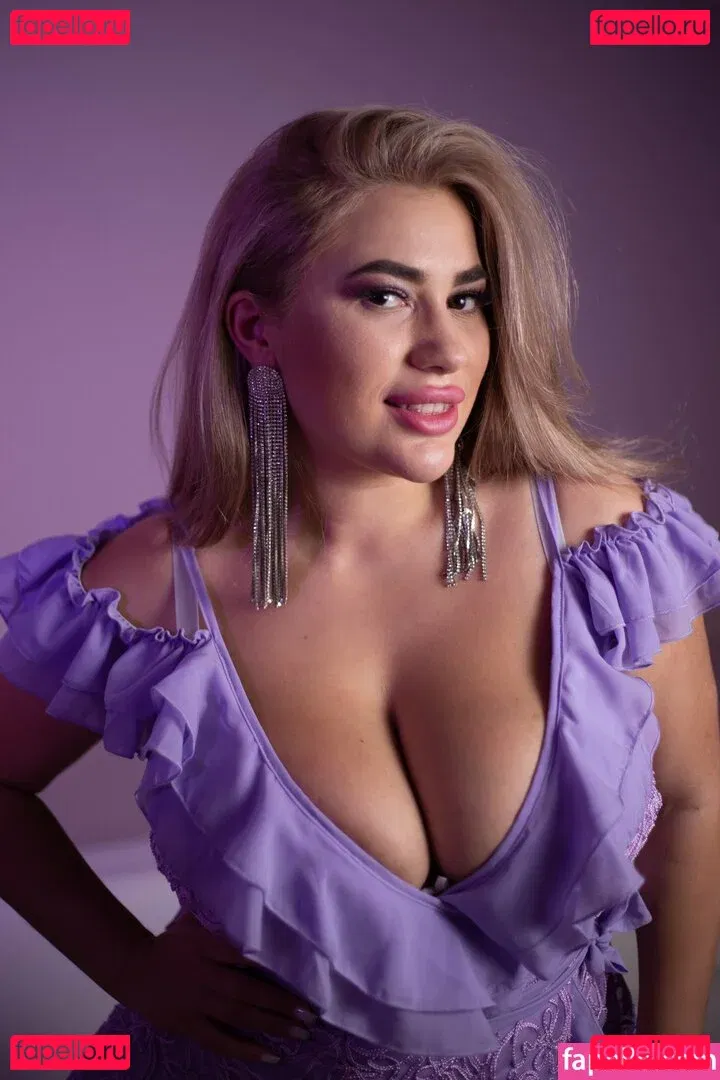 blondiiie_rose Onlyfans Photo Gallery 