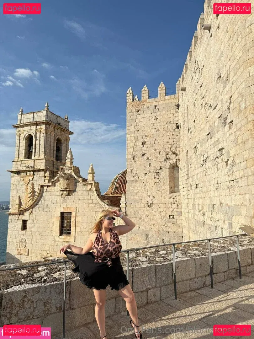 blondiiie_rose Onlyfans Photo Gallery 