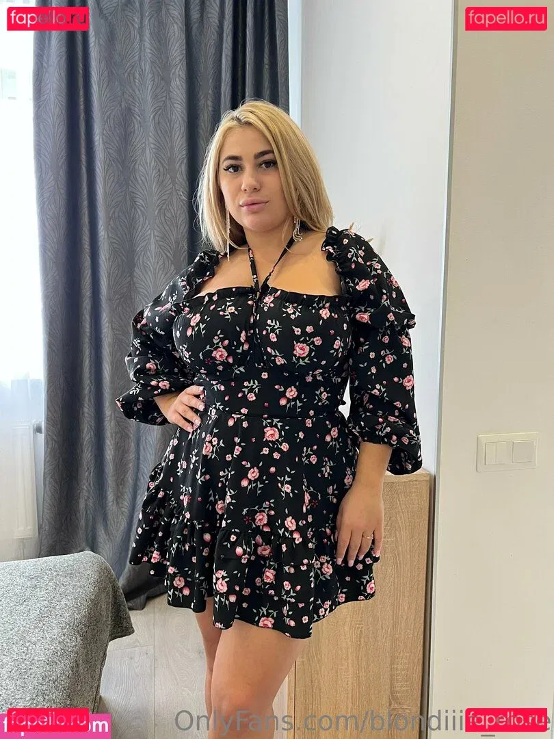 blondiiie_rose Onlyfans Photo Gallery 