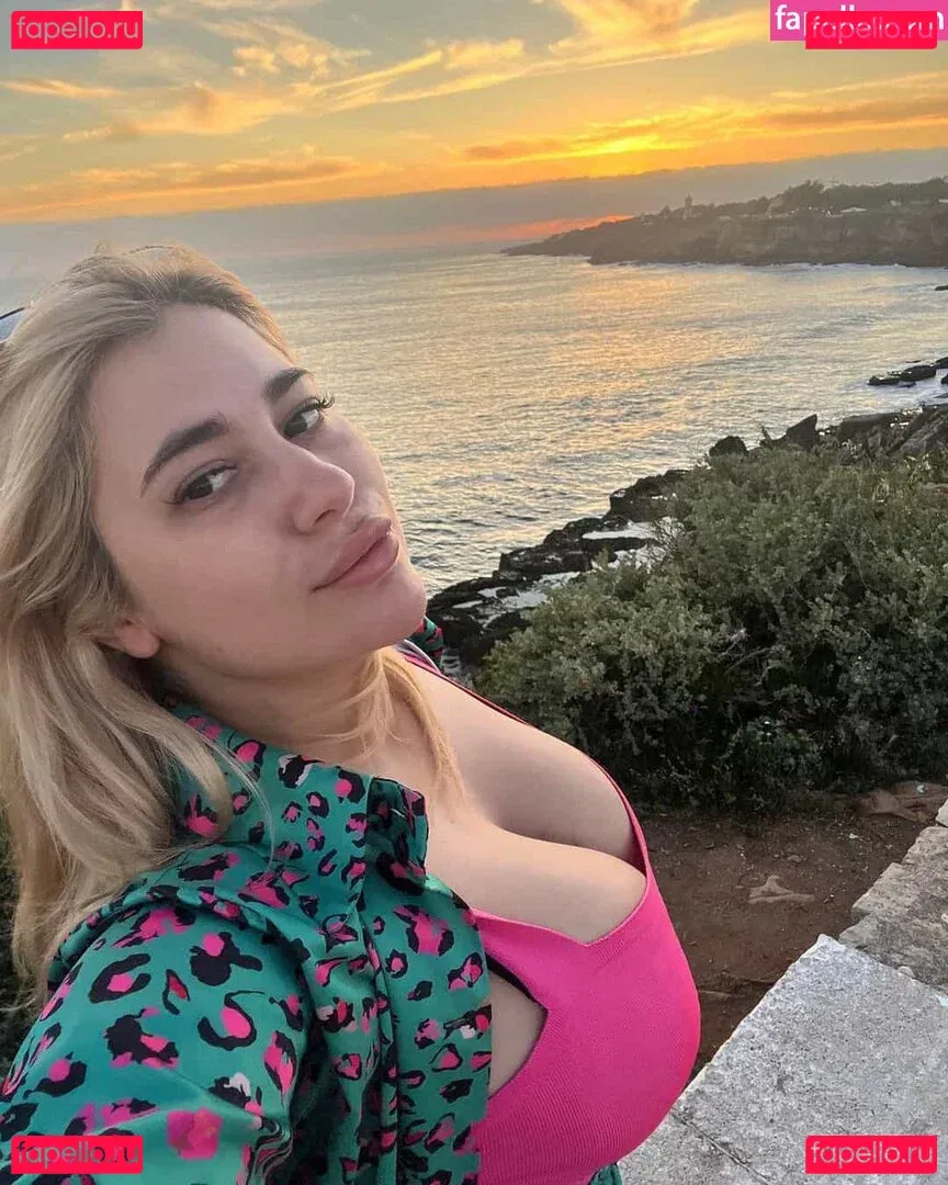 blondiiie_rose Onlyfans Photo Gallery 