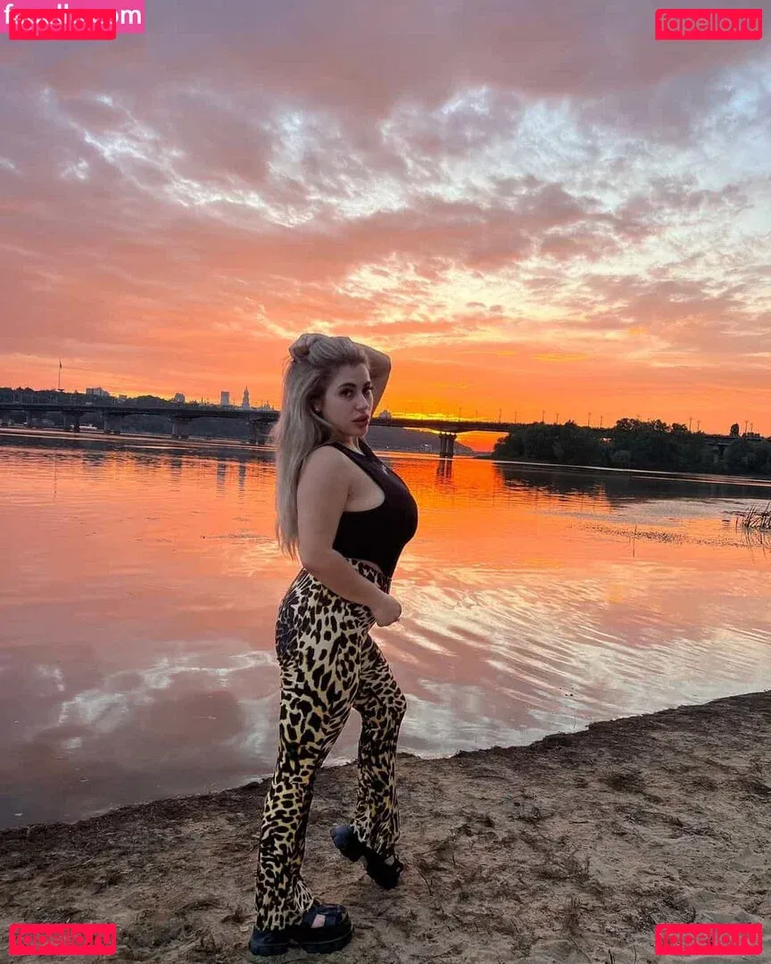 blondiiie_rose Onlyfans Photo Gallery 