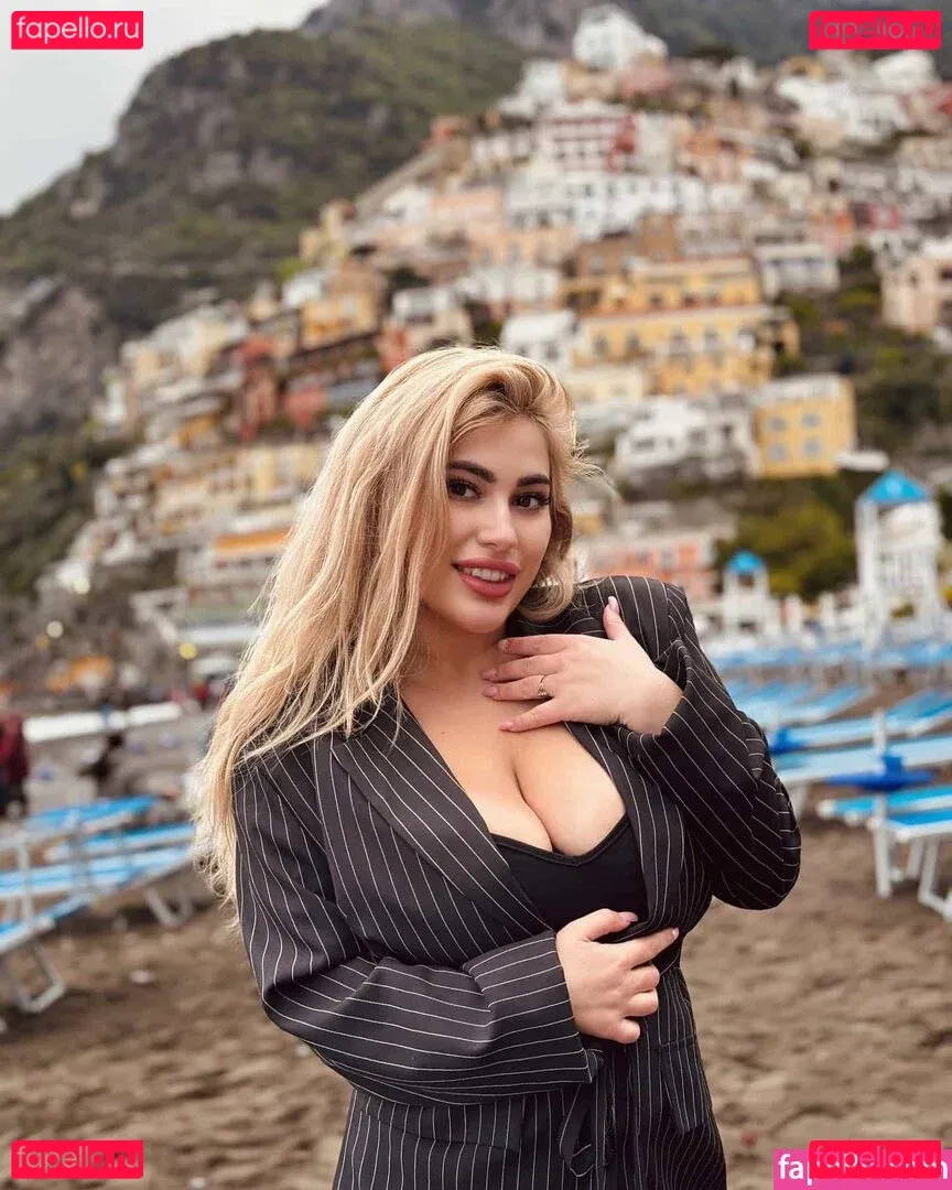 blondiiie_rose Onlyfans Photo Gallery 