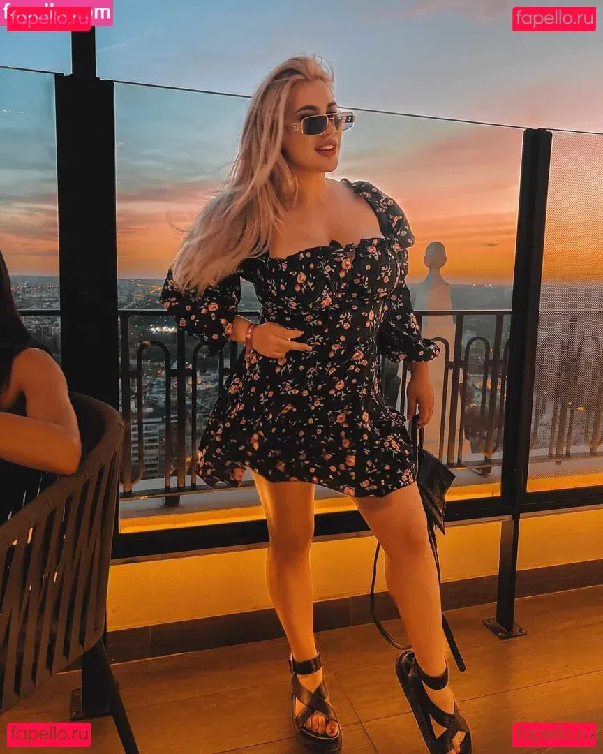 blondiiie_rose Onlyfans Photo Gallery 