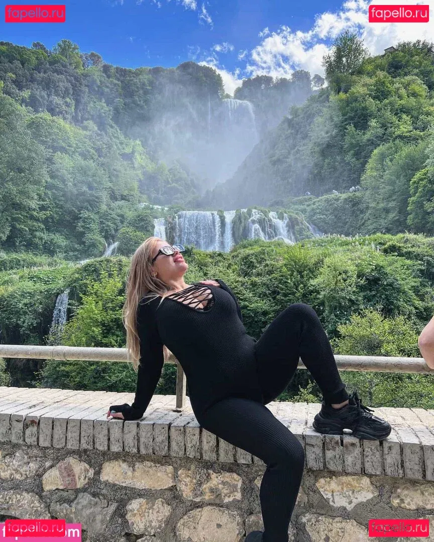 blondiiie_rose Onlyfans Photo Gallery 