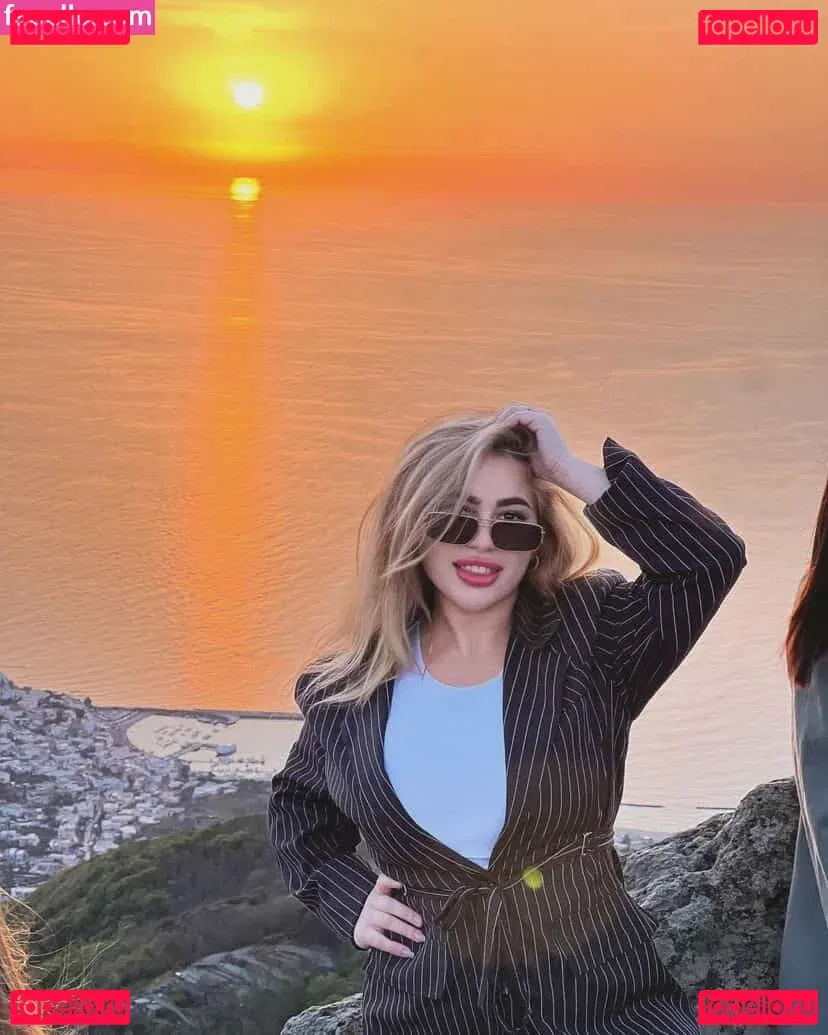 blondiiie_rose Onlyfans Photo Gallery 