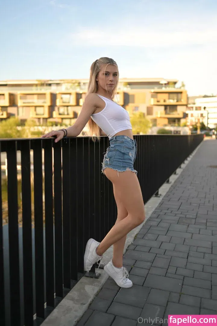 kafuu Onlyfans Photo Gallery 