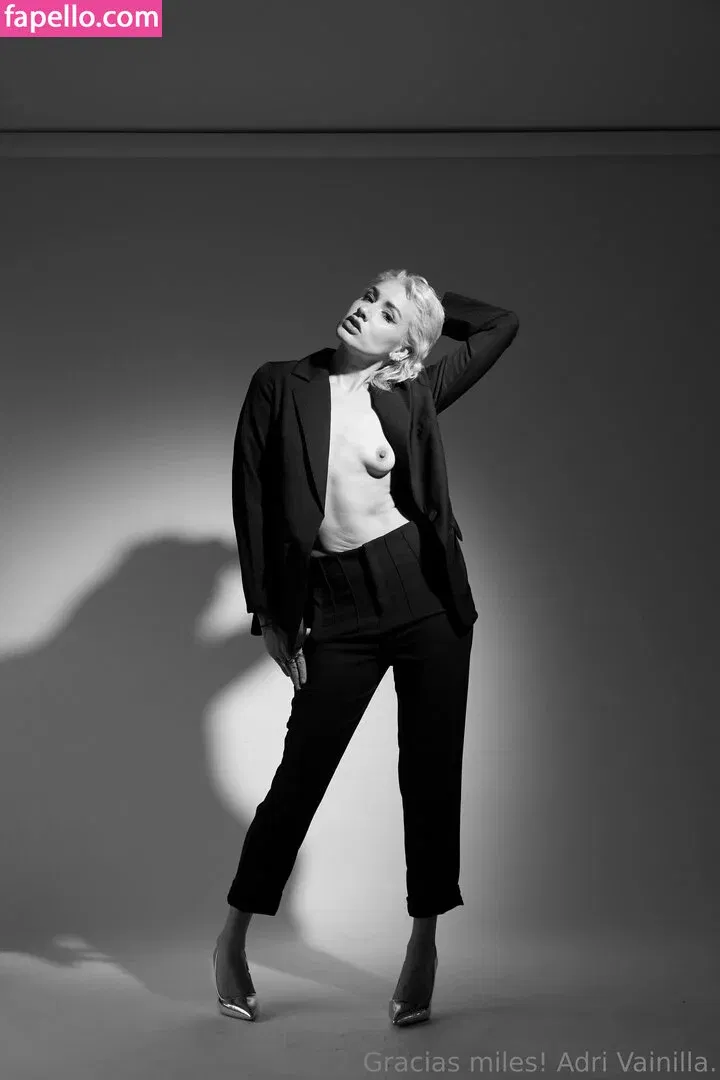adrivainilla Onlyfans Photo Gallery 