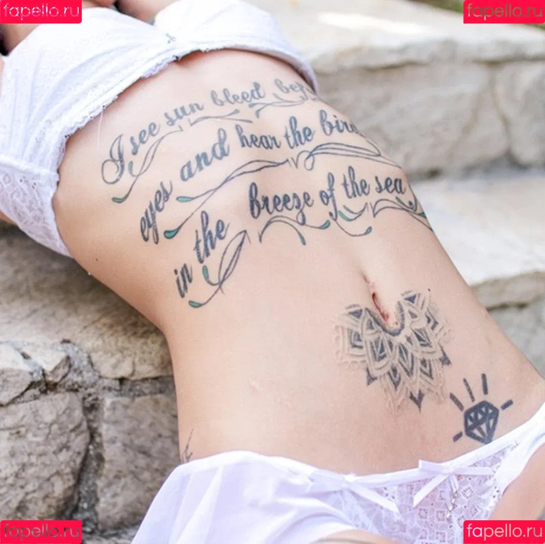 Ana Buhr Buldrini Onlyfans Photo Gallery 