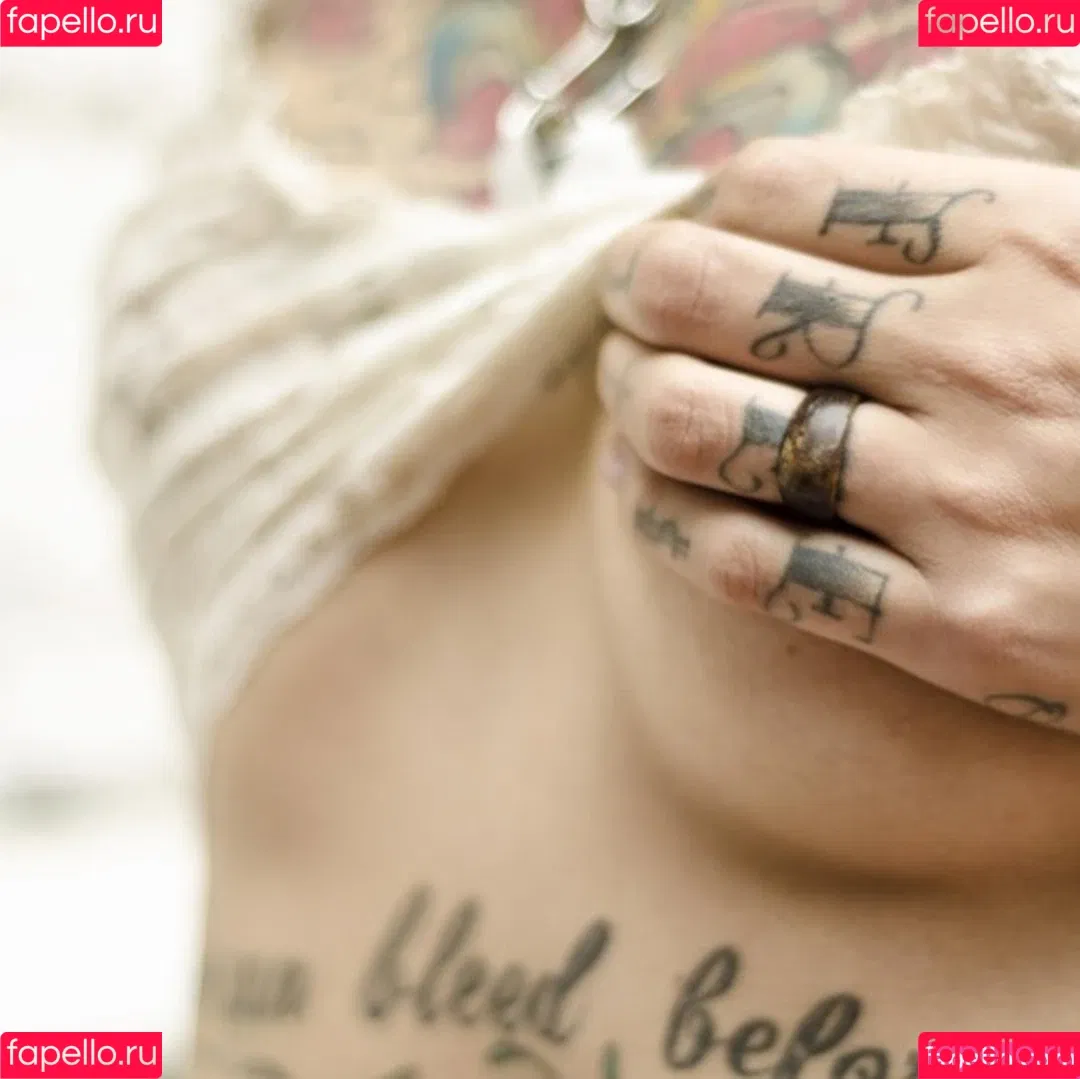 Ana Buhr Buldrini Onlyfans Photo Gallery 