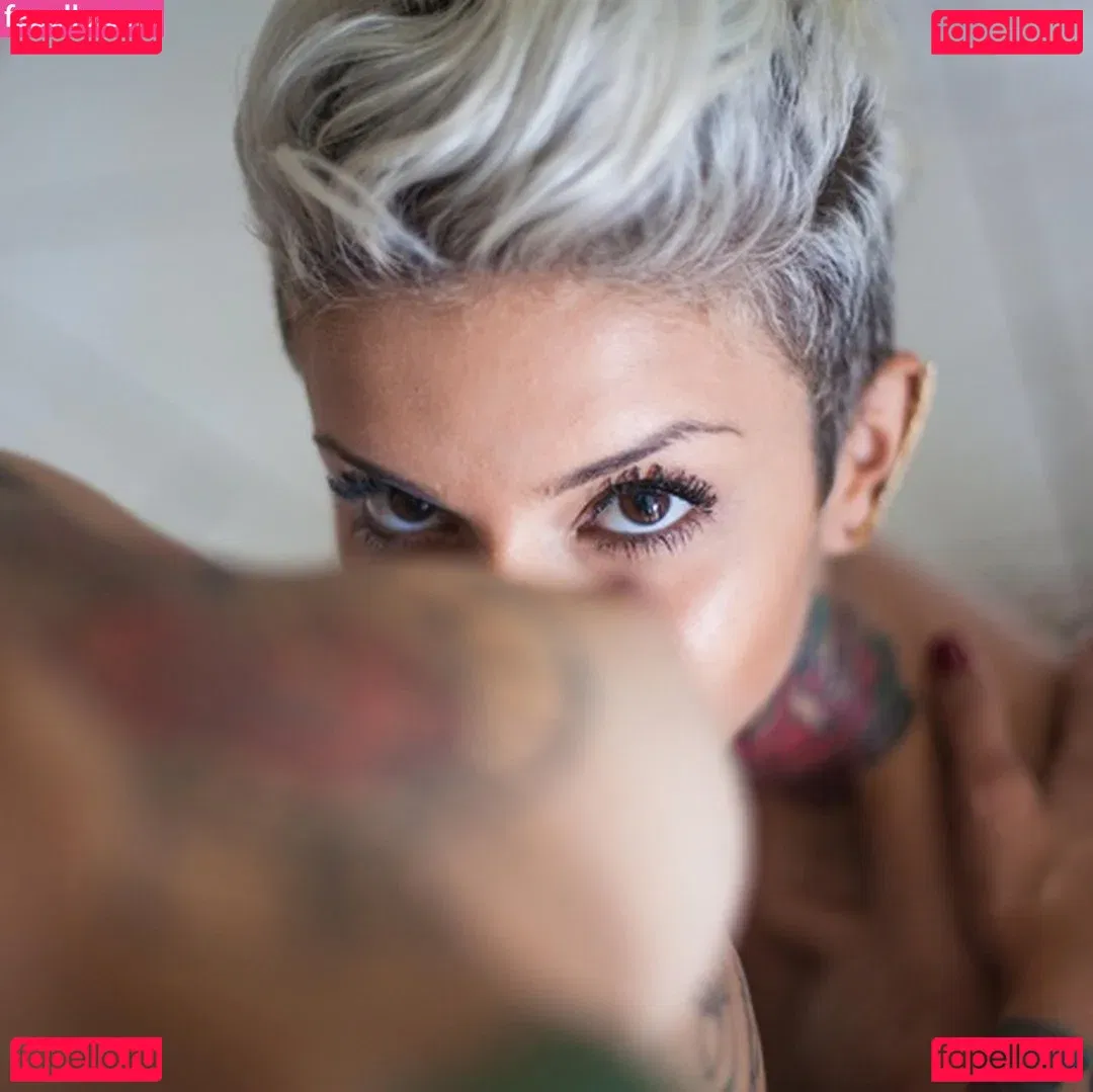 Ana Buhr Buldrini Onlyfans Photo Gallery 