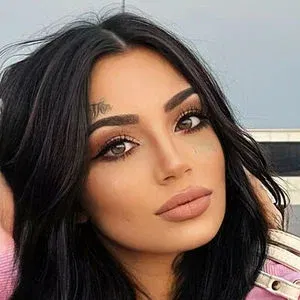 Ana Buhr Buldrini Onlyfans Photo Gallery 