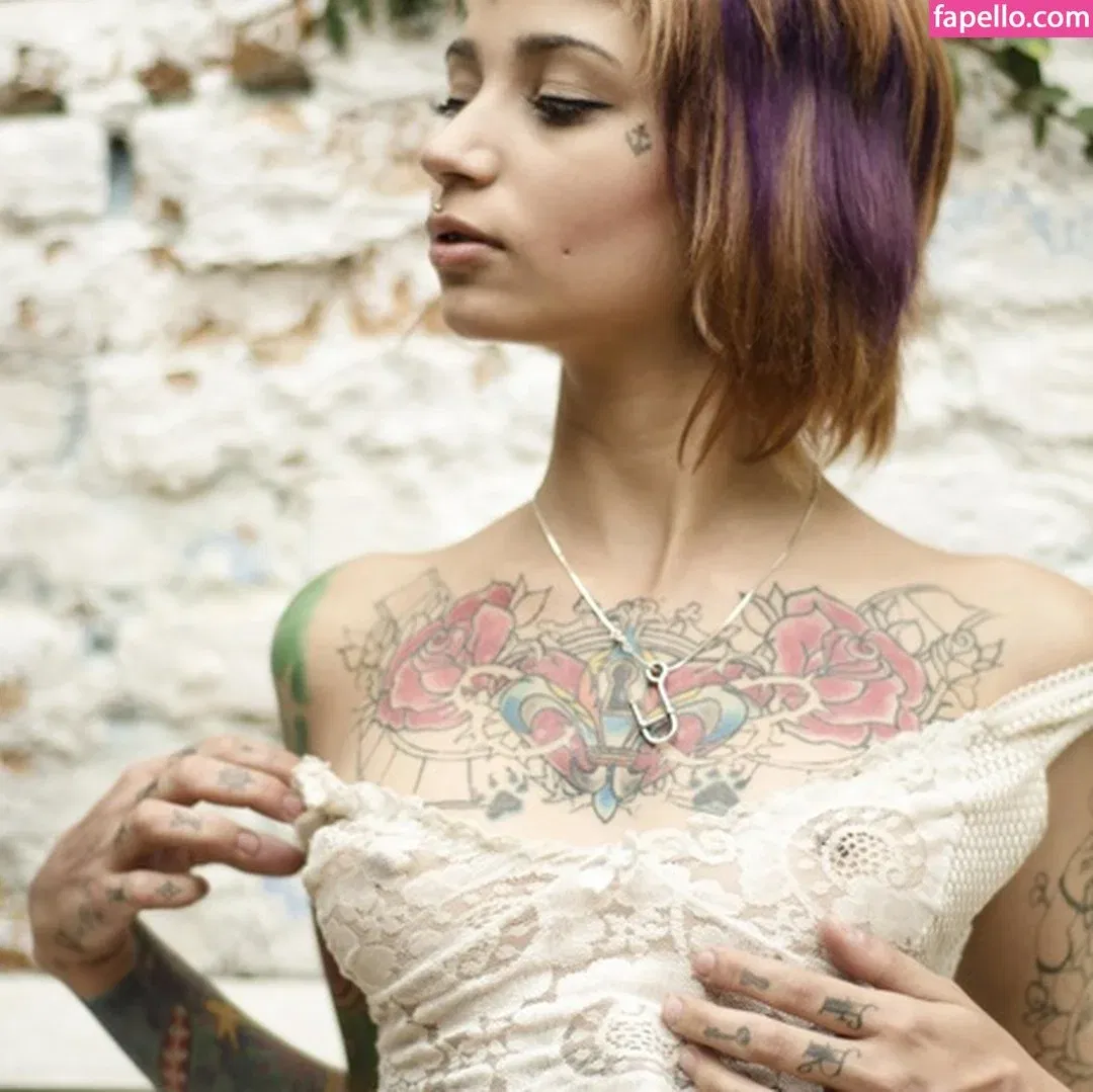 Ana Buhr Buldrini Onlyfans Photo Gallery 