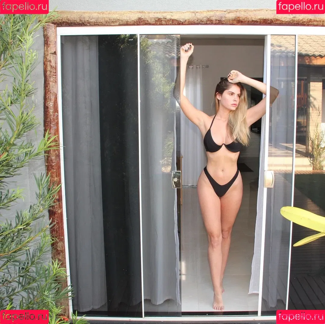 Barbara Evans Onlyfans Photo Gallery 