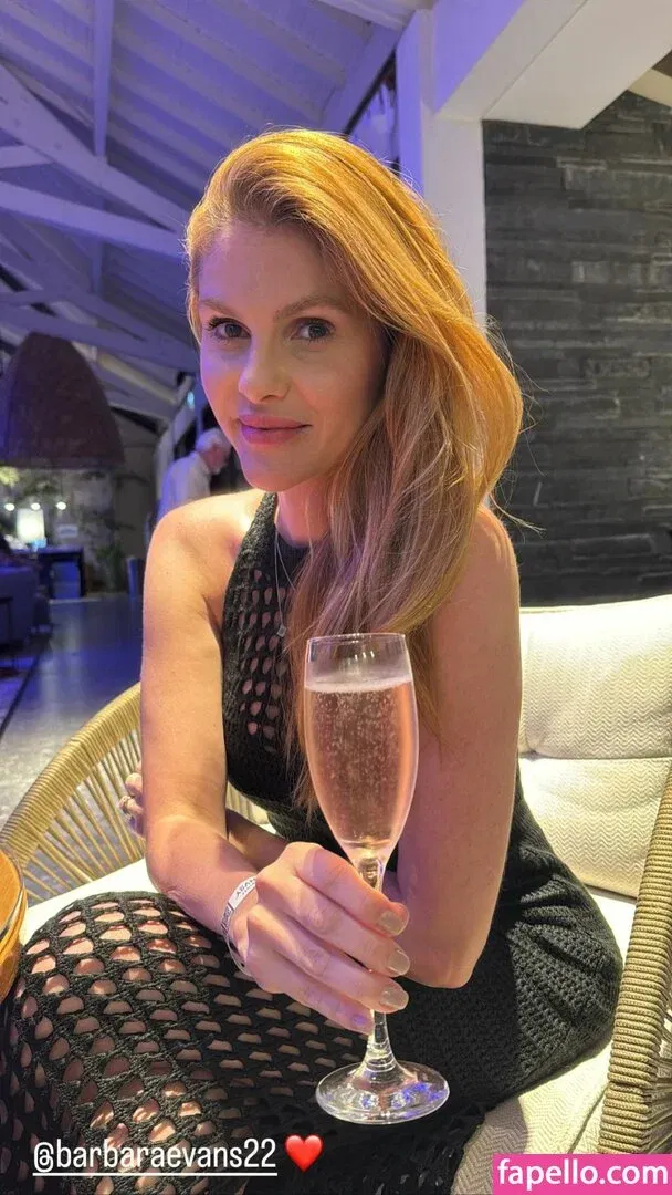 Barbara Evans Onlyfans Photo Gallery 