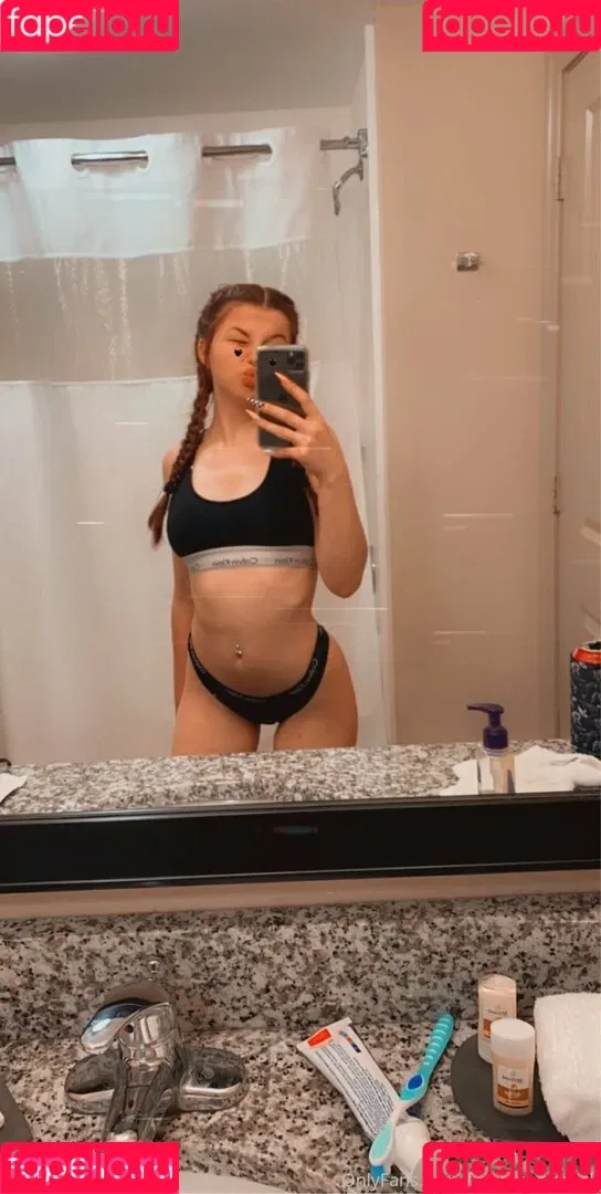 lookatdatgurl Onlyfans Photo Gallery 