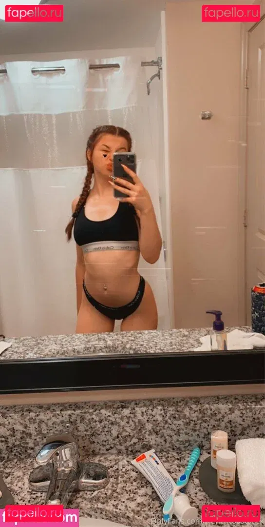 lookatdatgurl Onlyfans Photo Gallery 