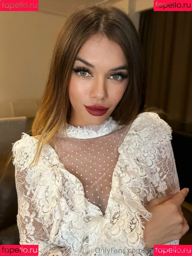 sophiestorms Onlyfans Photo Gallery 