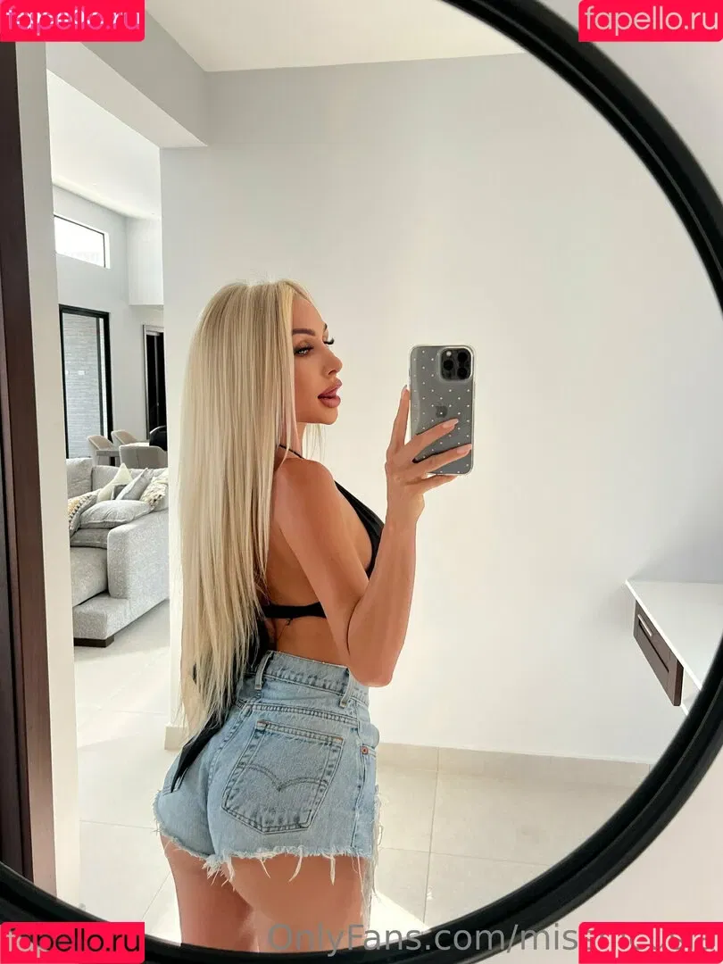 missnicusia Onlyfans Photo Gallery 