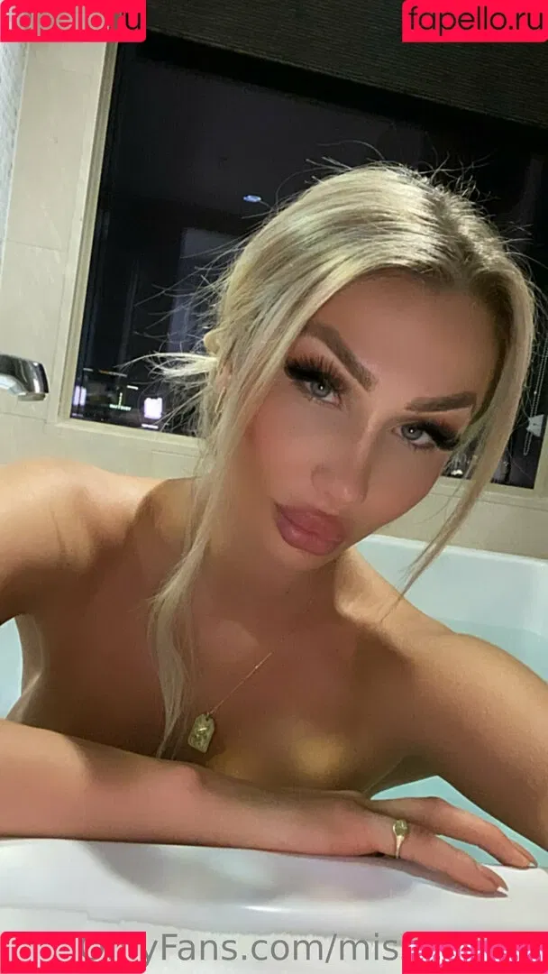missnicusia Onlyfans Photo Gallery 