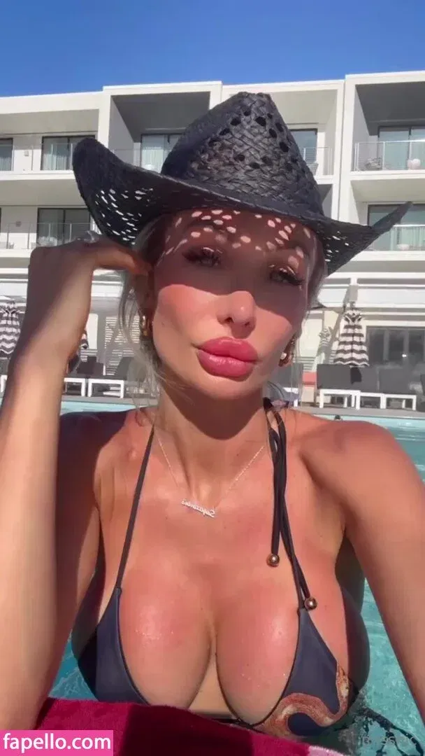 missnicusia Onlyfans Photo Gallery 