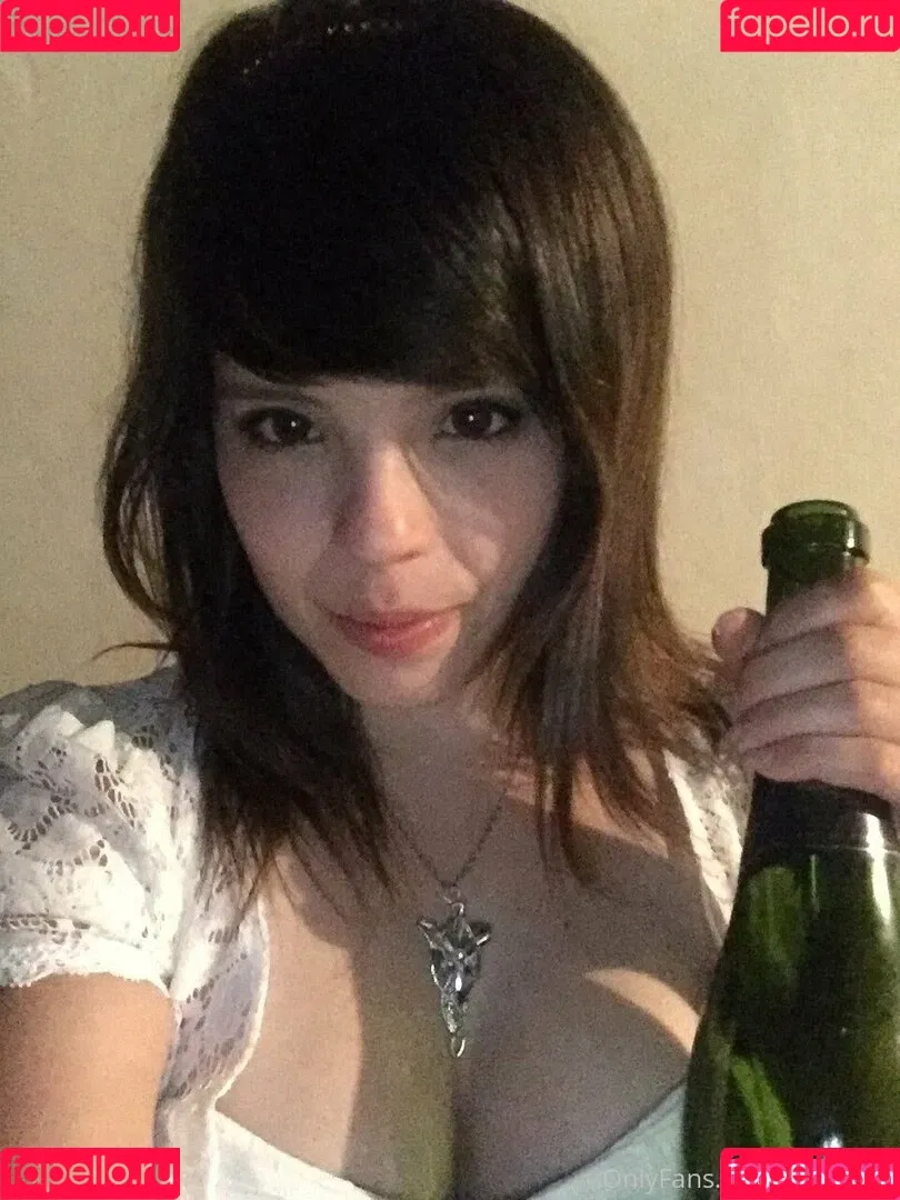 Fah Suicide Onlyfans Photo Gallery 