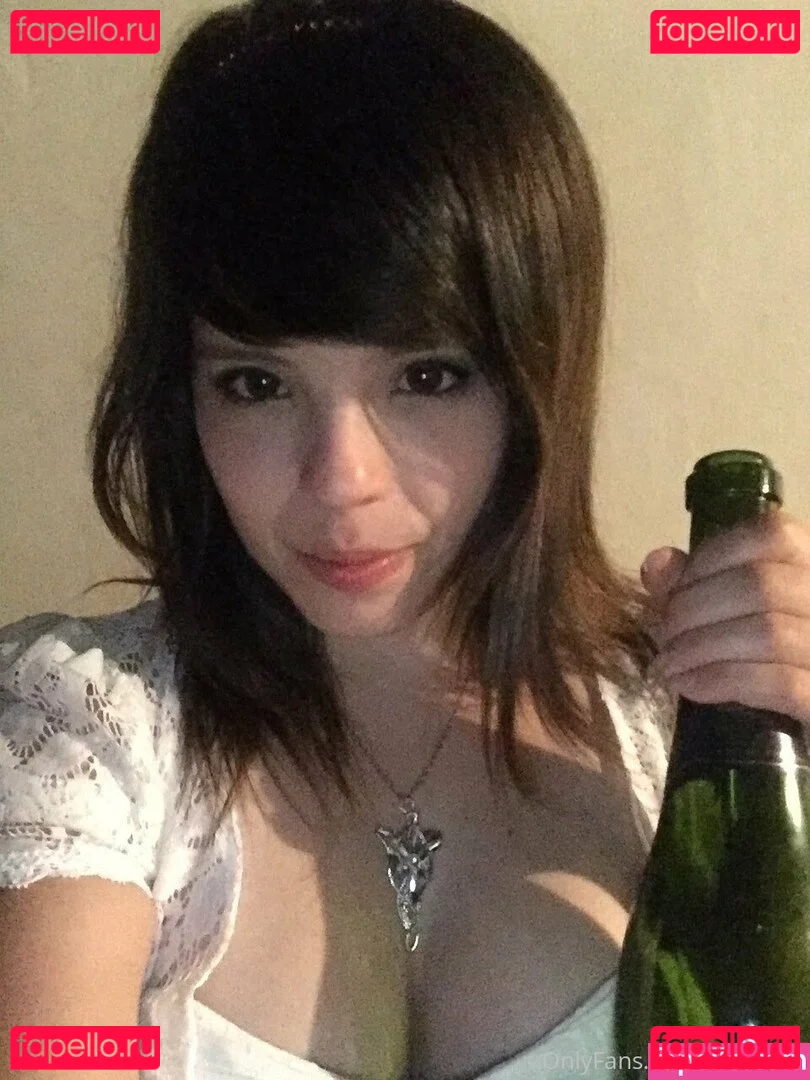 Fah Suicide Onlyfans Photo Gallery 