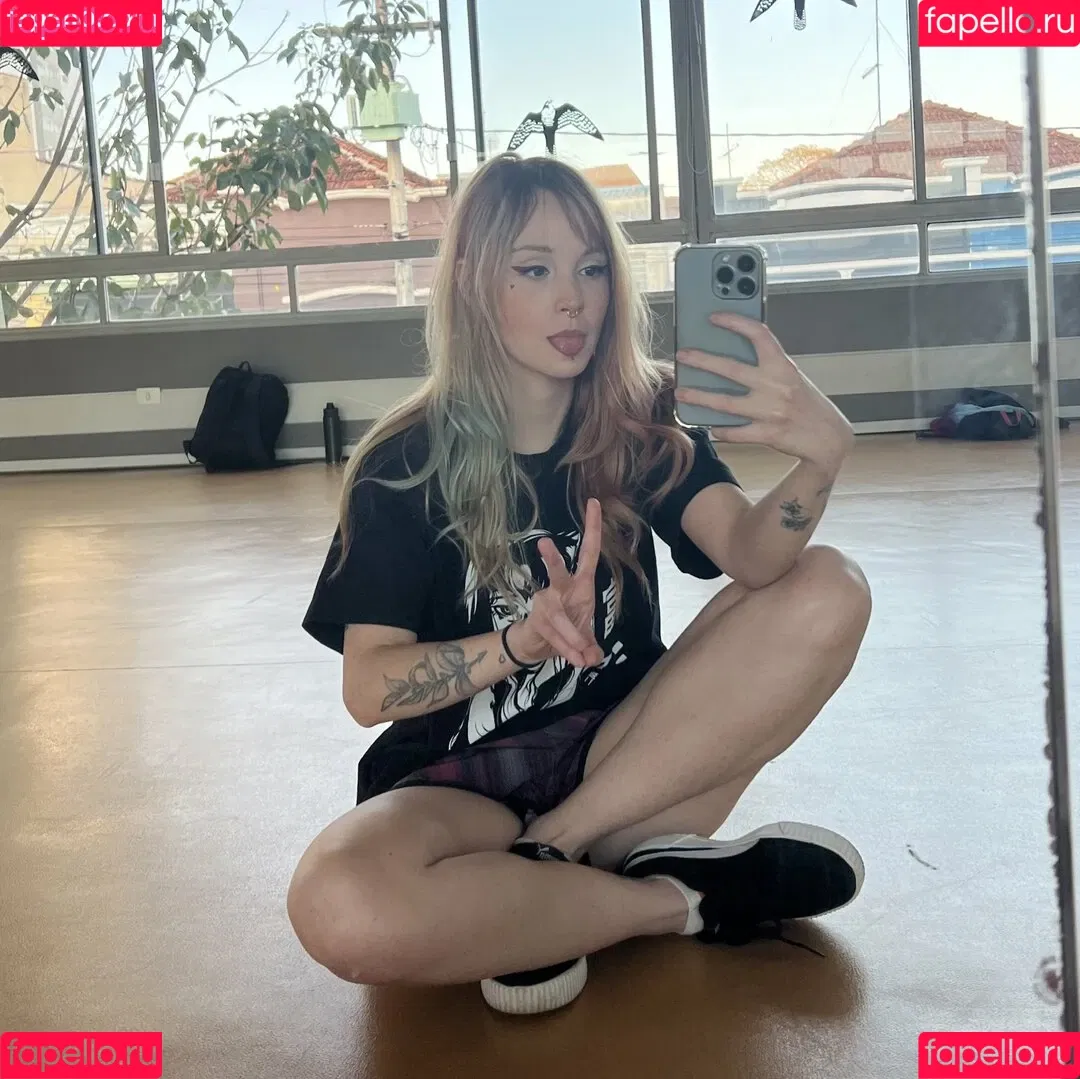 Sasa Onlyfans Photo Gallery 