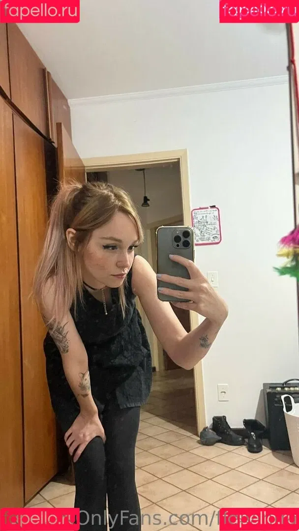 Sasa Onlyfans Photo Gallery 