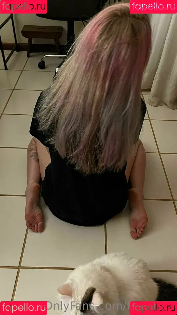 Sasa Onlyfans Photo Gallery 