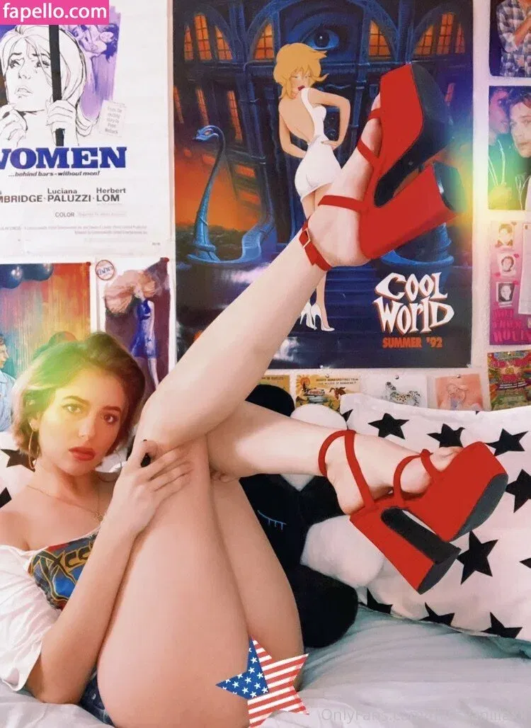 missvanillafree Onlyfans Photo Gallery 