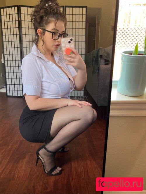 imrosebeck Onlyfans Photo Gallery 