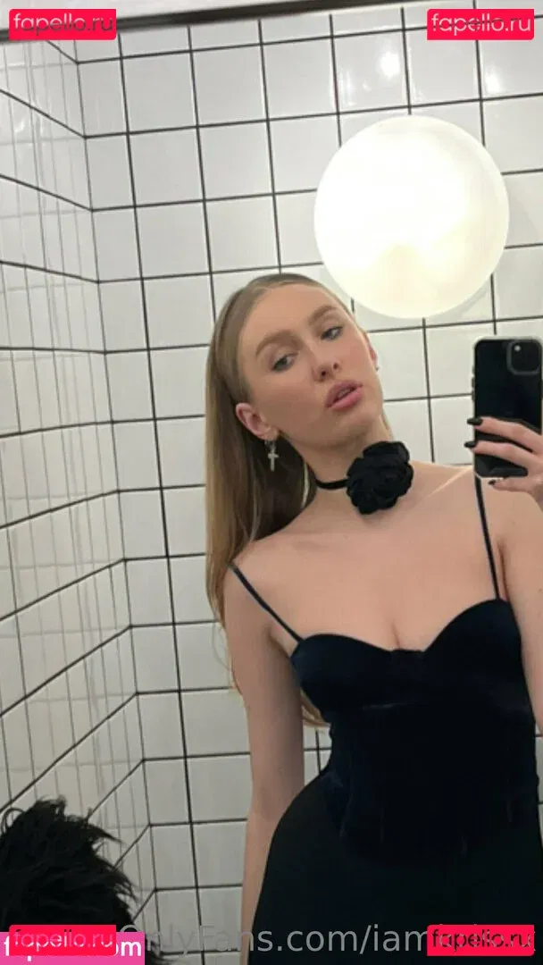 iamkrissx Onlyfans Photo Gallery 