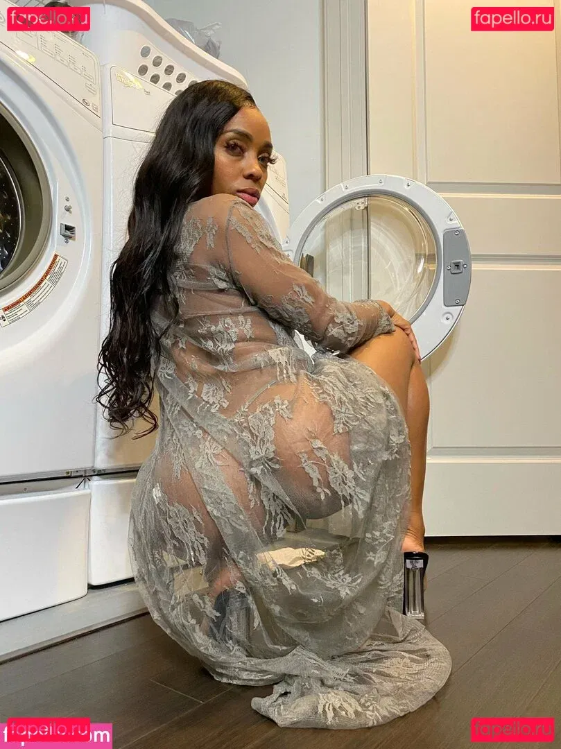 Italybae Onlyfans Photo Gallery 