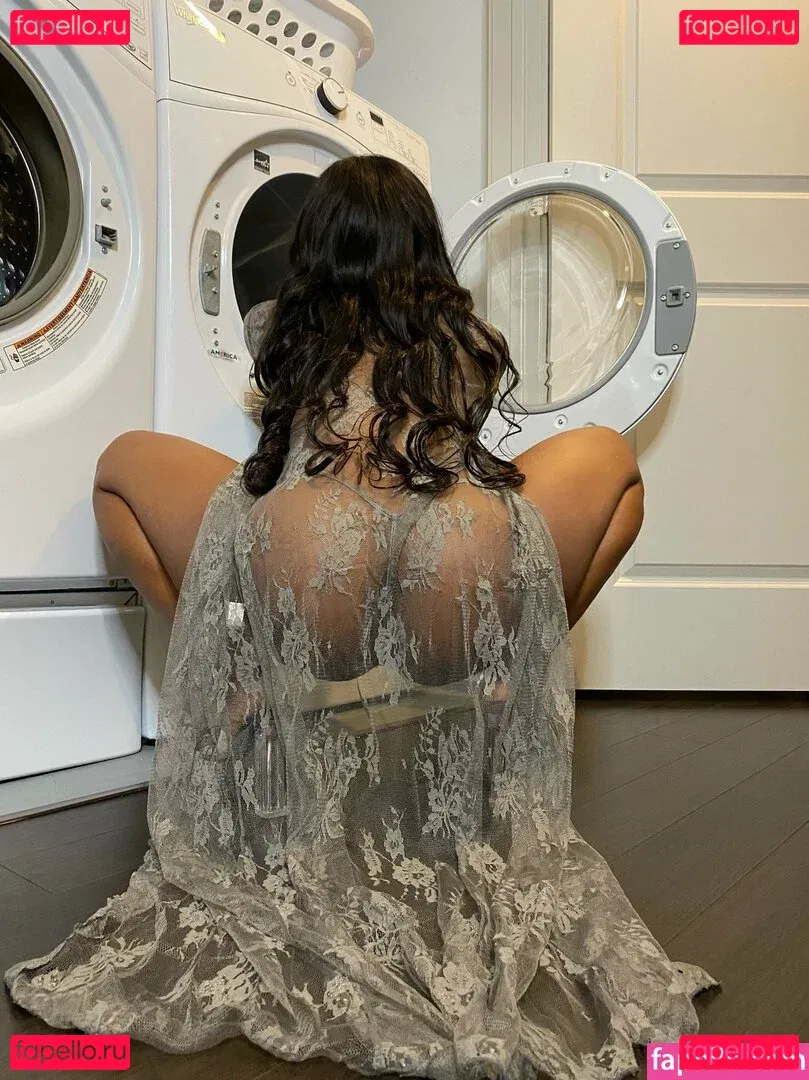 Italybae Onlyfans Photo Gallery 