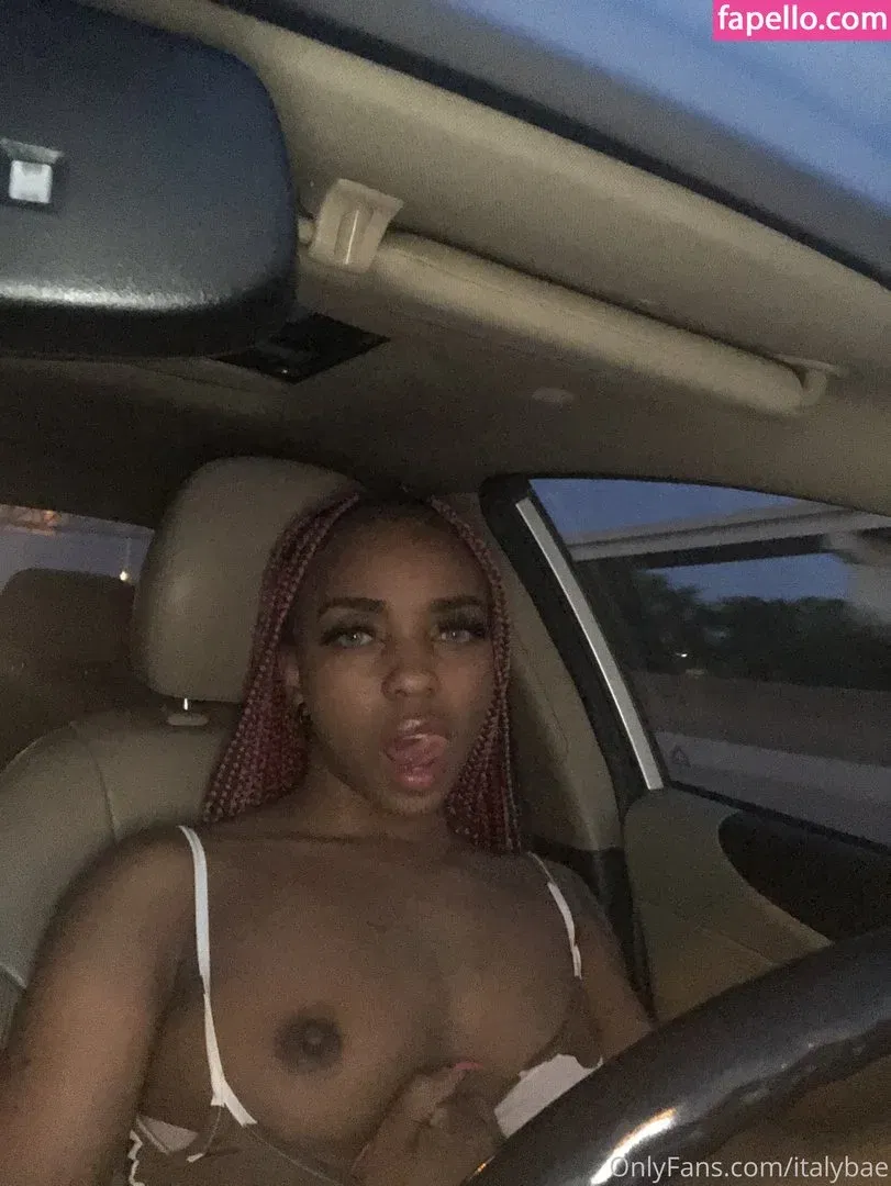 Italybae Onlyfans Photo Gallery 