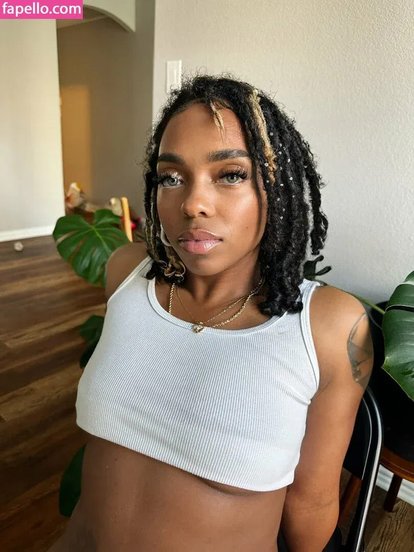 Italybae Onlyfans Photo Gallery 