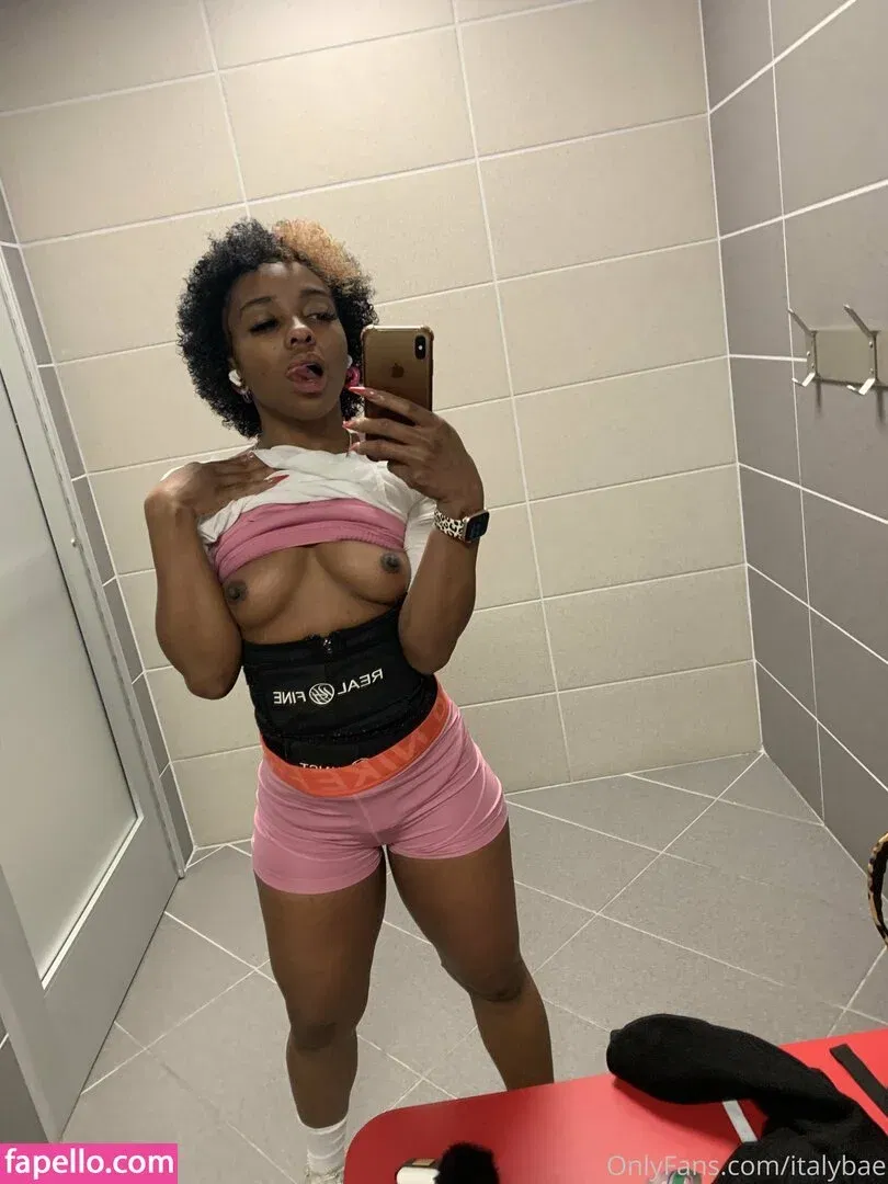 Italybae Onlyfans Photo Gallery 