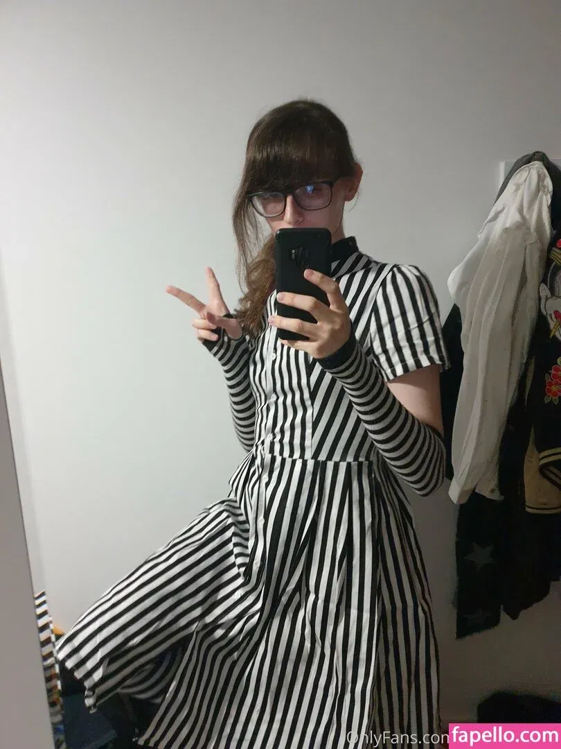 Beccasaur64 Onlyfans Photo Gallery 