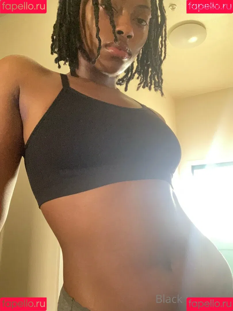 blackdelphine Onlyfans Photo Gallery 