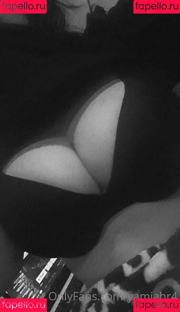 yamiahr4 Onlyfans Photo Gallery 