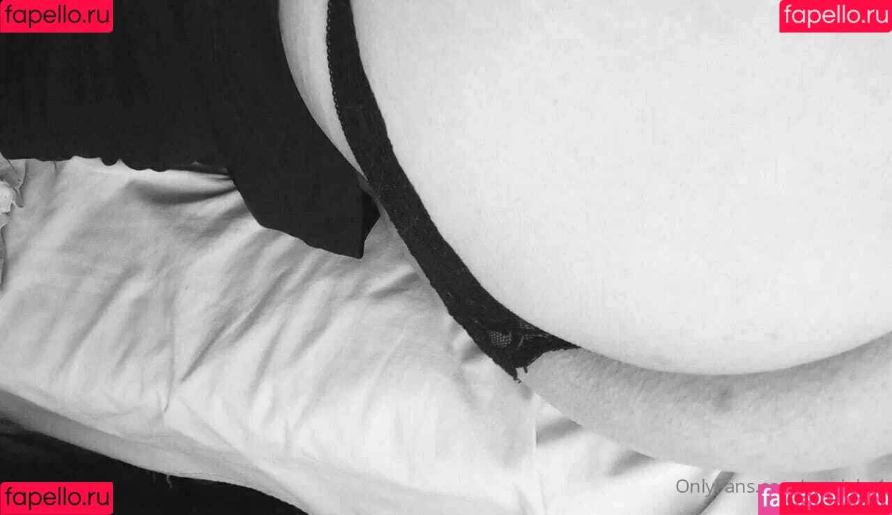 yamiahr4 Onlyfans Photo Gallery 