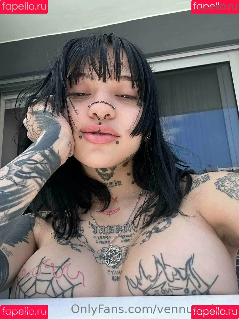 vennusativaa Onlyfans Photo Gallery 