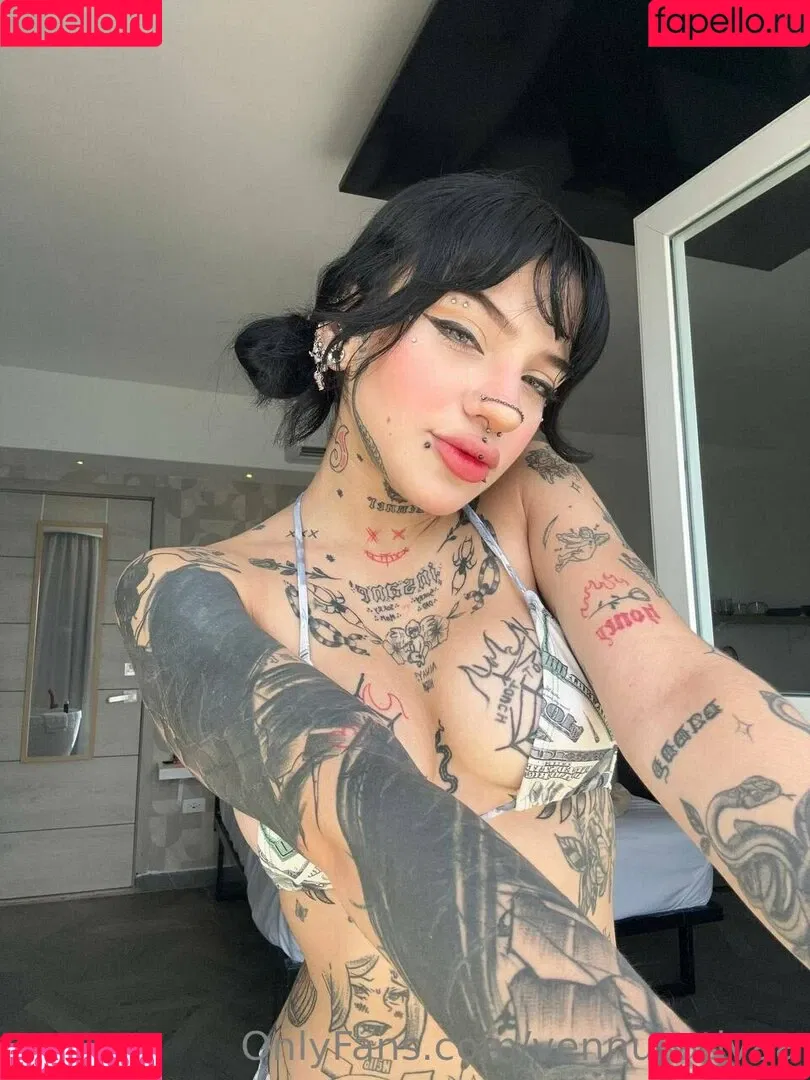 vennusativaa Onlyfans Photo Gallery 