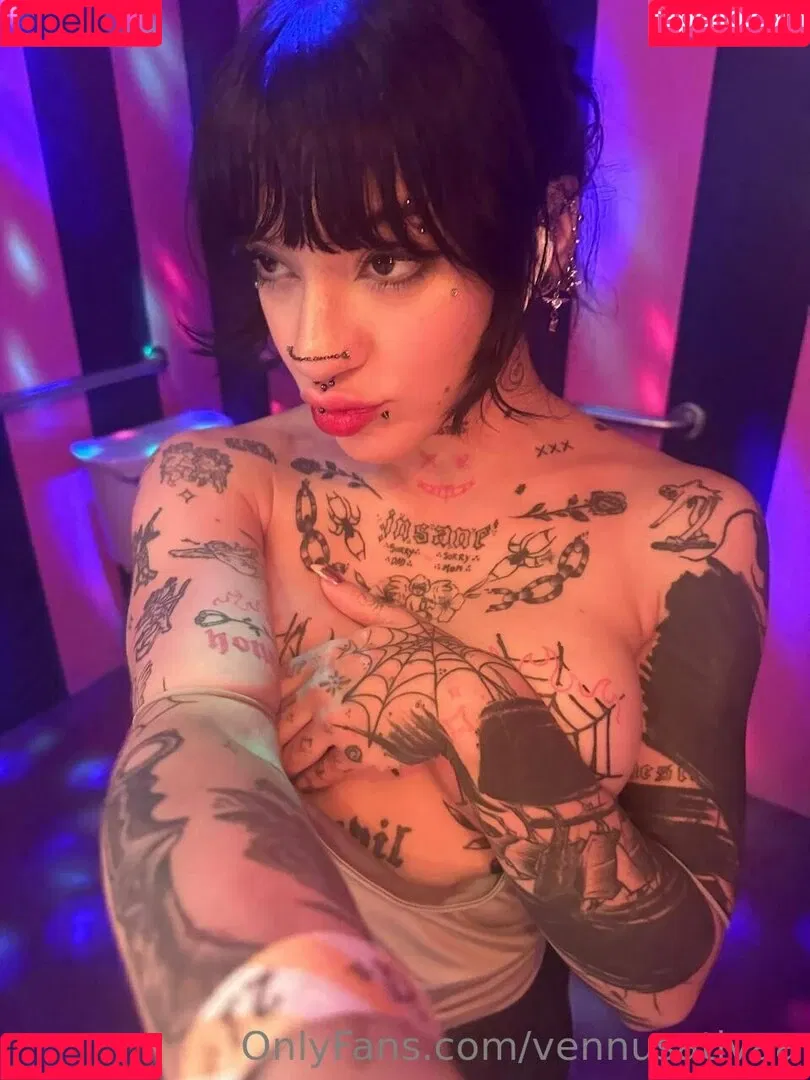 vennusativaa Onlyfans Photo Gallery 