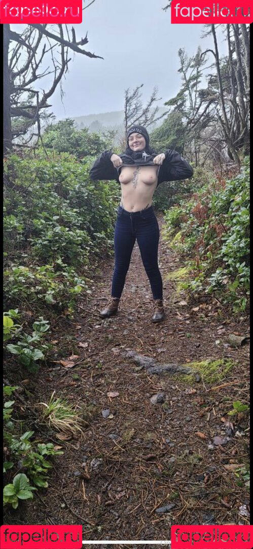 fernsuicide Onlyfans Photo Gallery 