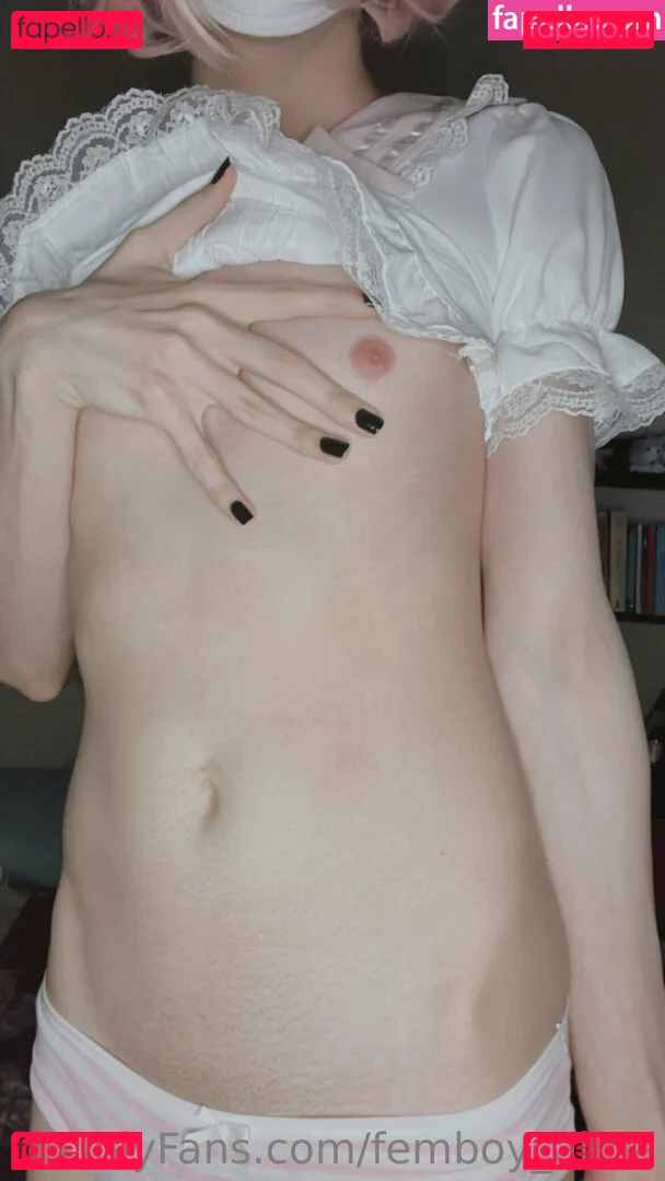 femboy_alma Onlyfans Photo Gallery 