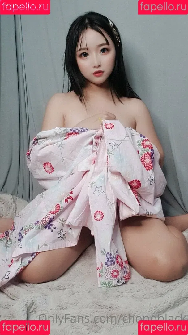 Chono Black Onlyfans Photo Gallery 